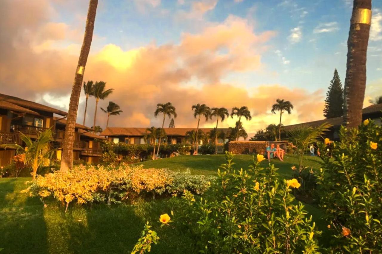 Villa Mahina Surf à Kahana Extérieur photo